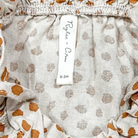 Rylee + Cru Lightweight Polka Dot Spotted Bubble Jumpsuit Size 0-3M - Picture 4 of 6